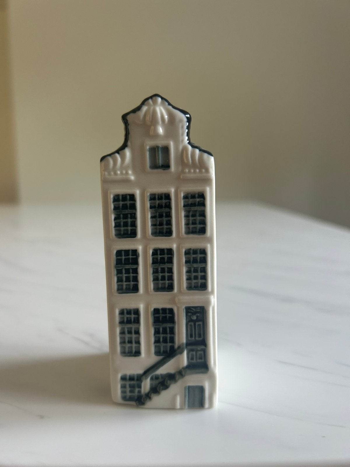 KLM huisje 46, Ophalen, Nieuw, 41 t/m 60, Gevuld