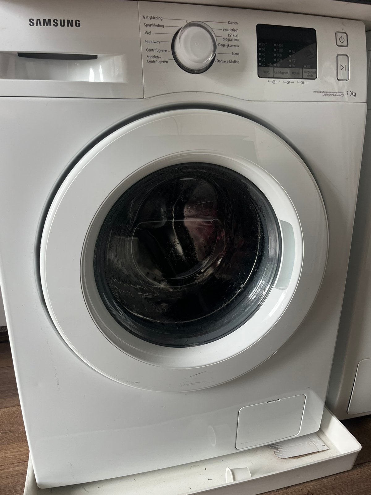 Wit samsung wasmachine, Ophalen, 1200 tot 1600 toeren, Gebruikt, Voorlader