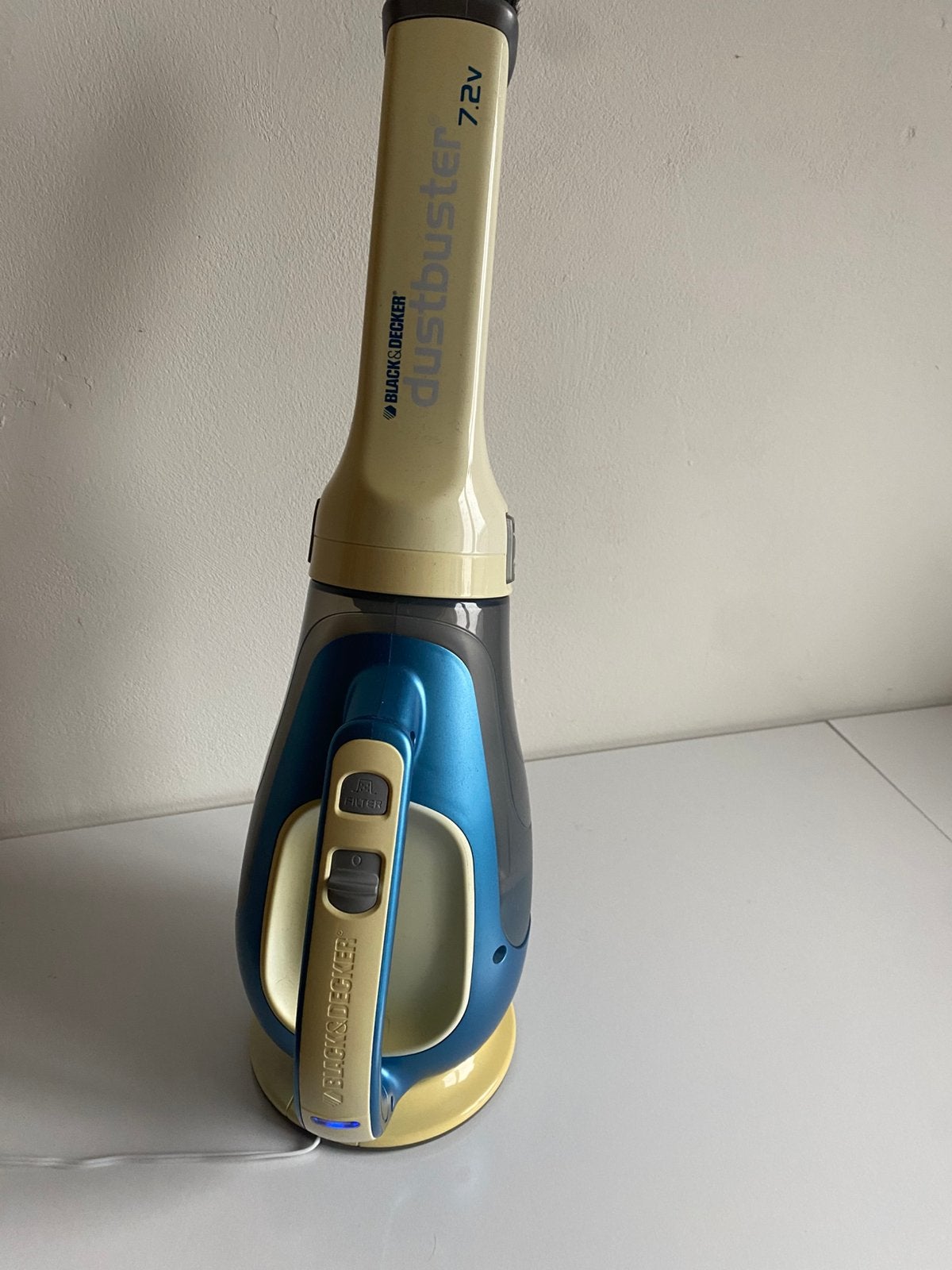 Dustbuster Black & Decker 7.2 V, Ophalen of Verzenden, Kruimeldief, Overige merken