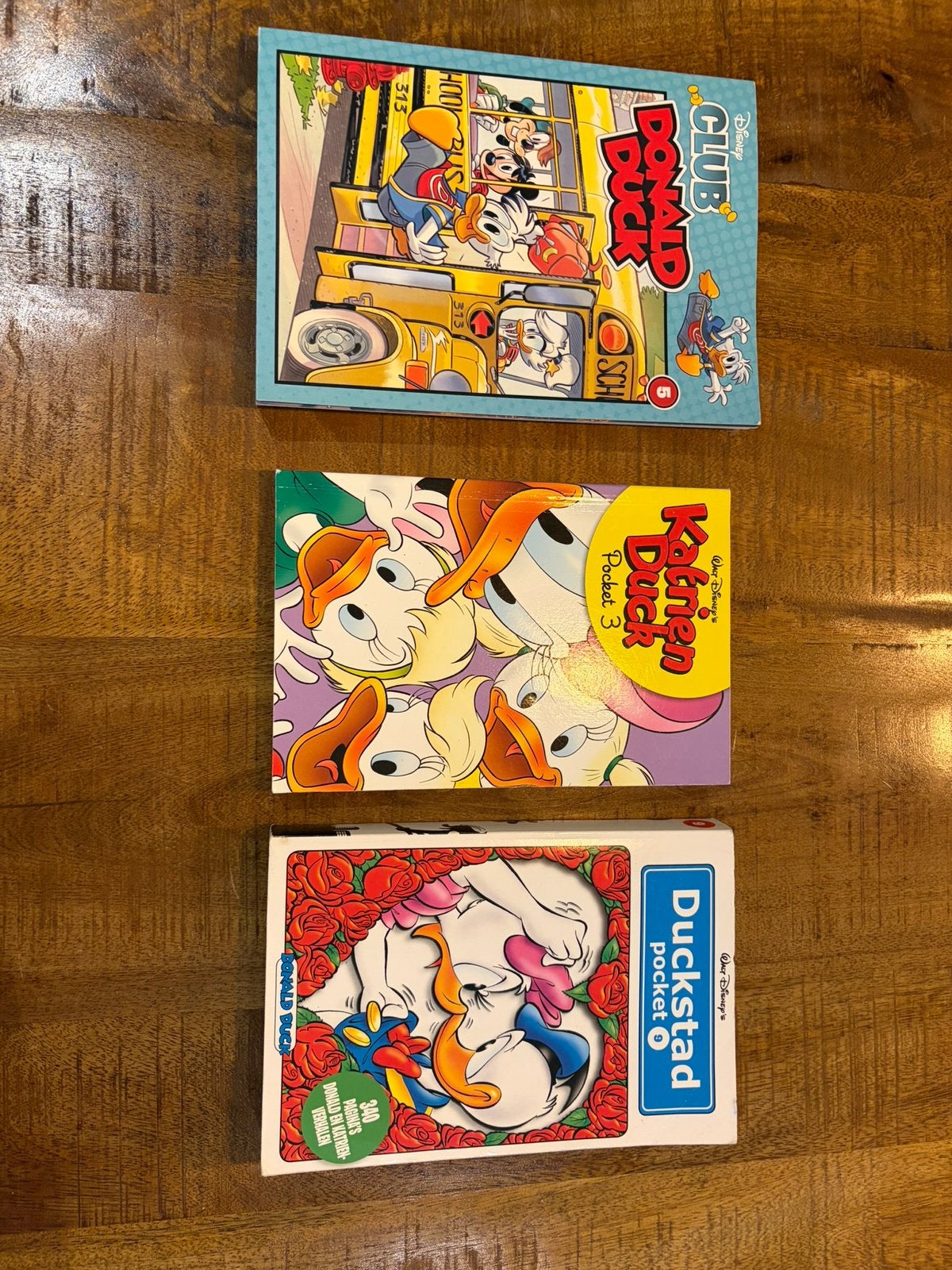 Donald Duck & Katrien Duck Pockets + Scheurkalender 2024, Meerdere comics, Ophalen of Verzenden, Zo goed als nieuw, Europa