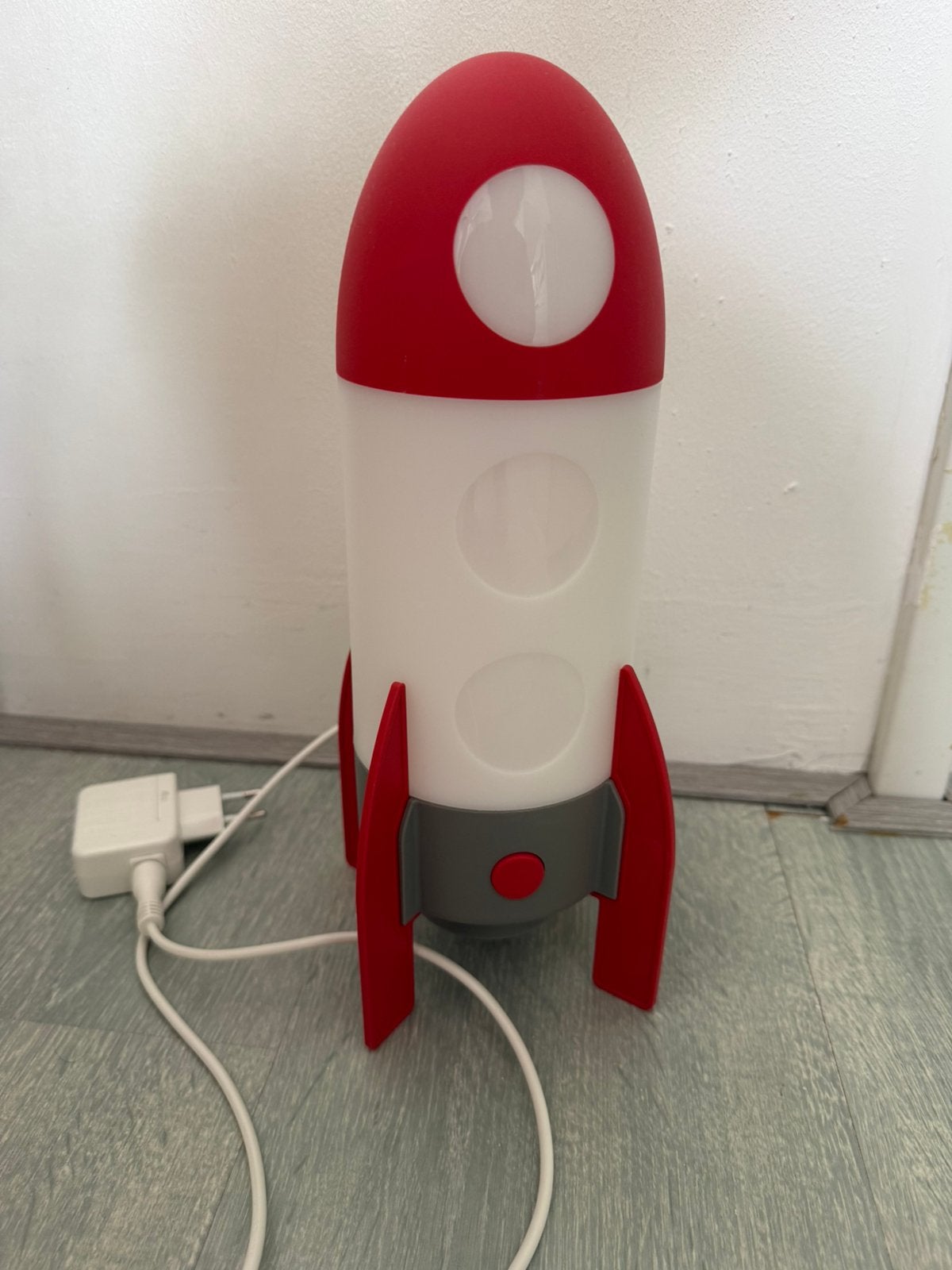 Ikea raket lamp, Huis en Inrichting, Lampen | Tafellampen, Ophalen, Zo goed als nieuw, IKEA