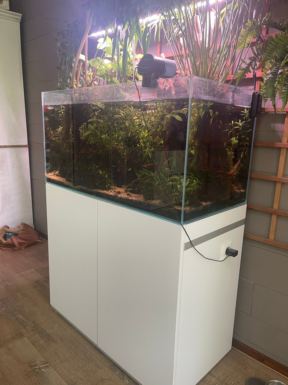 Aquarium 250ltr, Ophalen, Zo goed als nieuw, Aquariummeubel, Oase