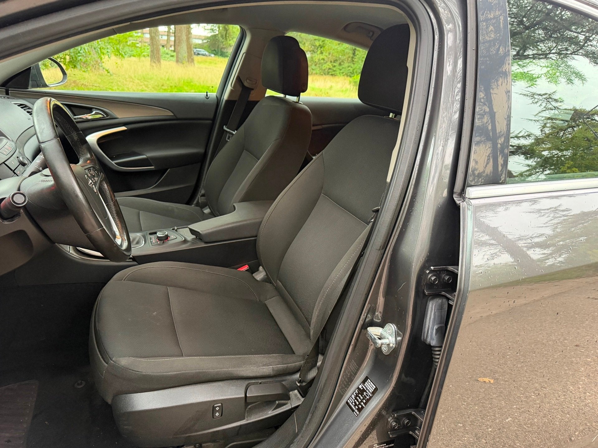 Opel Insignia 1.8 Edition Hatchback 2009 Navi 18 inch, Stof, Gebruikt, Zwart, 4 cilinders