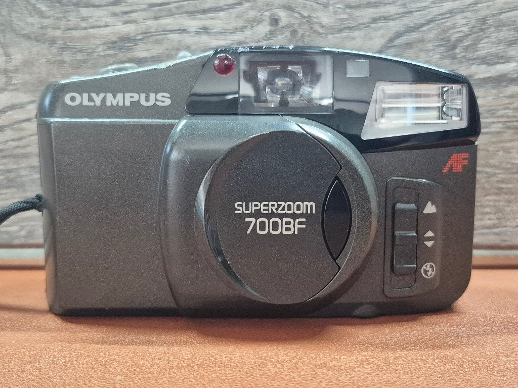 Olympus Superzoom 700BF, Ophalen of Verzenden, Gebruikt, Compact, Olympus