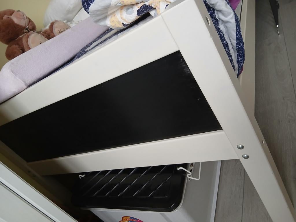 Keurig 1 persoons ledikant, Witgoed en Apparatuur, Magnetrons, Zo goed als nieuw, 60 cm of meer, Ophalen