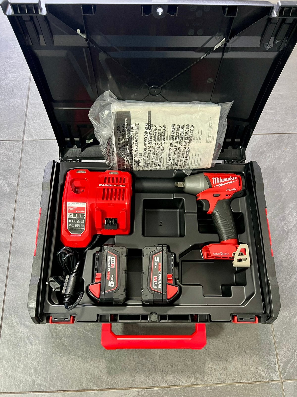 Milwaukee M18 ONEFHIWF12  helemaal nieuw!!!