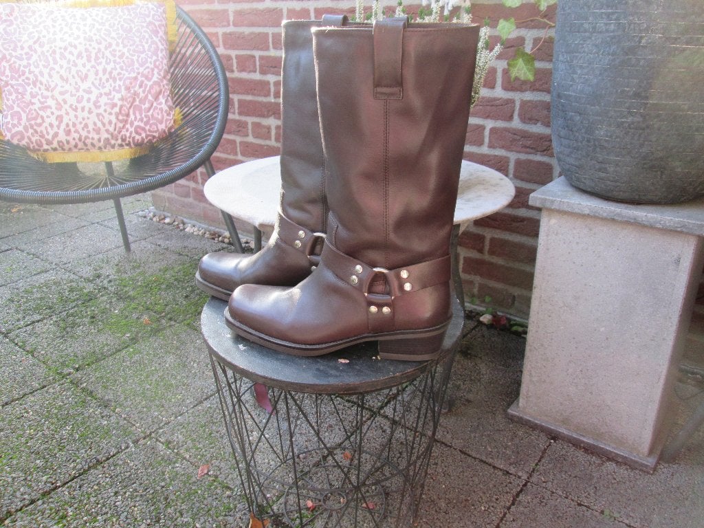 Julie Dee Brauwn nr iv066 wbruine laarzen maat 39 zgan nw219, Ophalen of Verzenden, Zo goed als nieuw, Zwart, Hoge laarzen