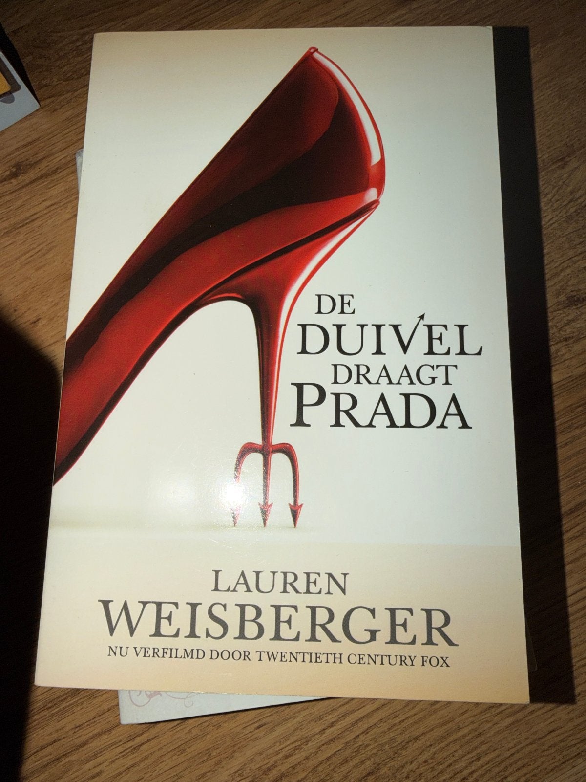 KKK.  Lauren Weisberger - De duivel draagt Prada, Boeken, Ophalen of Verzenden, Zo goed als nieuw, Lauren Weisberger