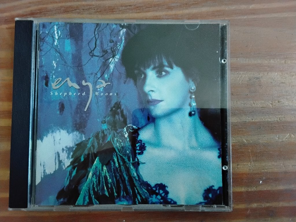 enya - shepherd moons, Ophalen of Verzenden, Zo goed als nieuw, Pop, Verzamelalbum