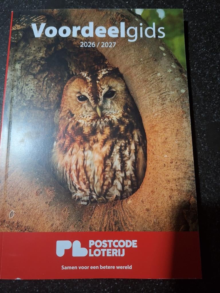 Postcode Loterij Voordeelgids 2026/2027 met uil, Ophalen of Verzenden, Nieuw, Postcode Loterij, Catalogus