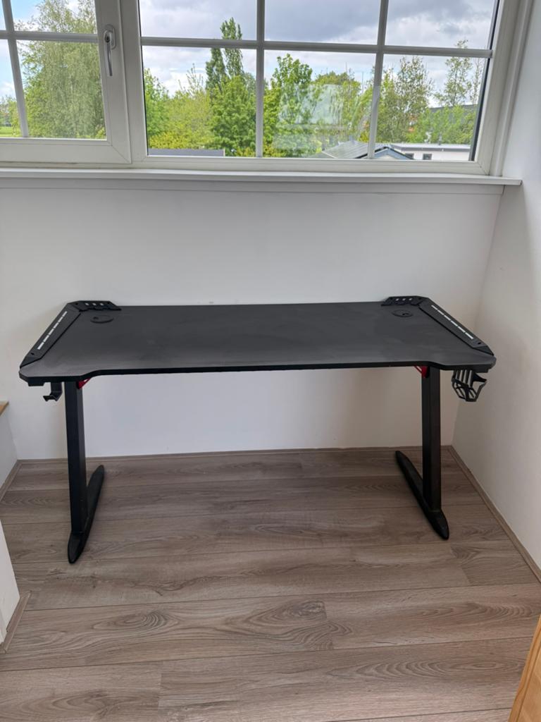 Game bureau, Ophalen, Zo goed als nieuw