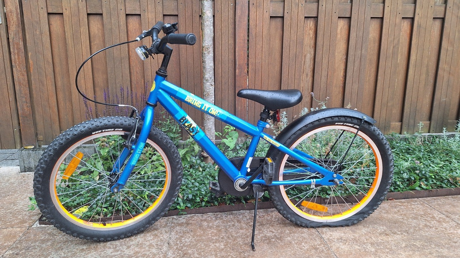 Blauwe kinderfiets 20 inch, Ophalen, 20 inch of meer, Gebruikt, Velgrem