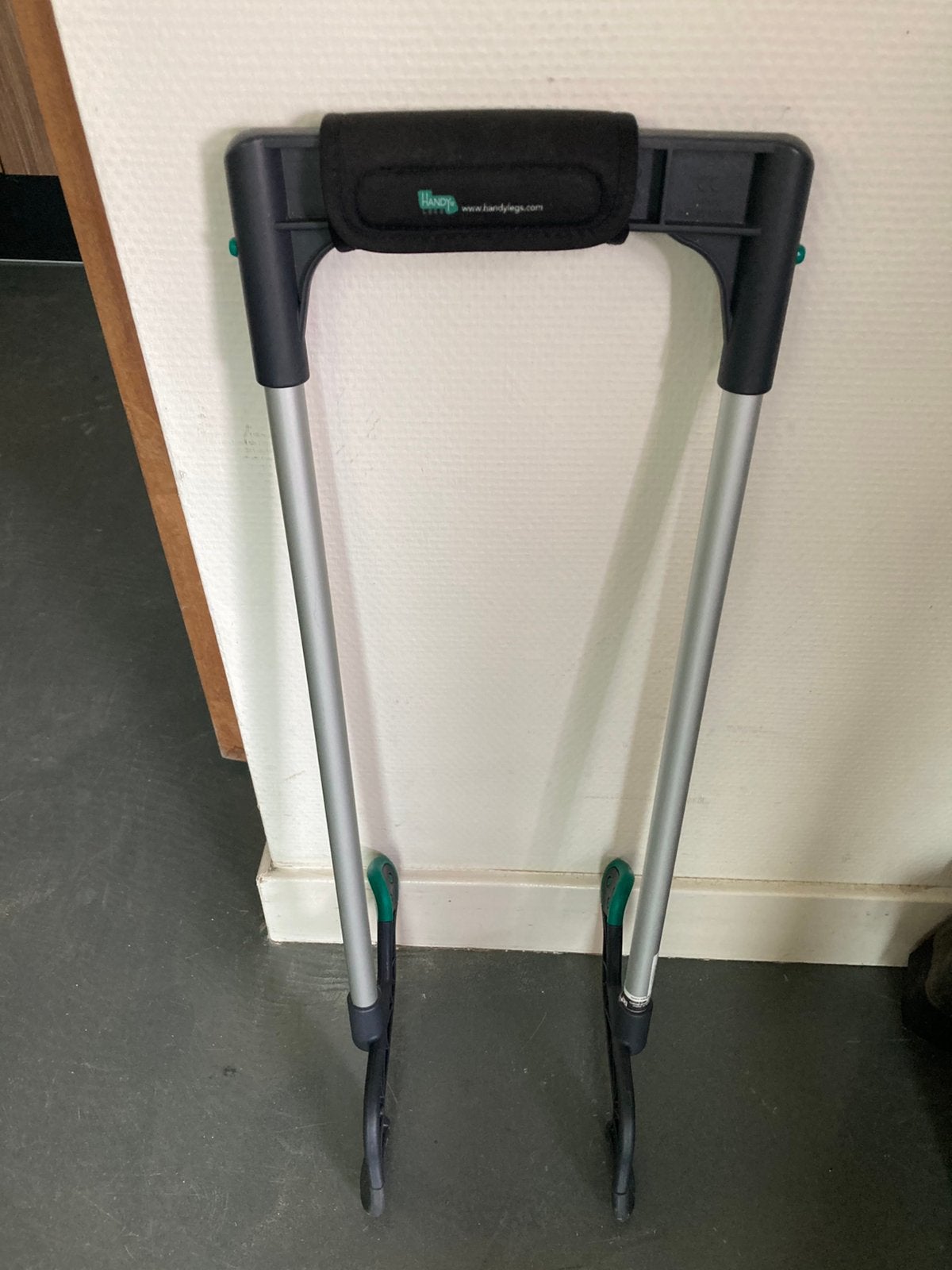 HANDYLEGS STEUNKOUS AAN/UITTREKHULP, Ophalen of Verzenden, Zo goed als nieuw