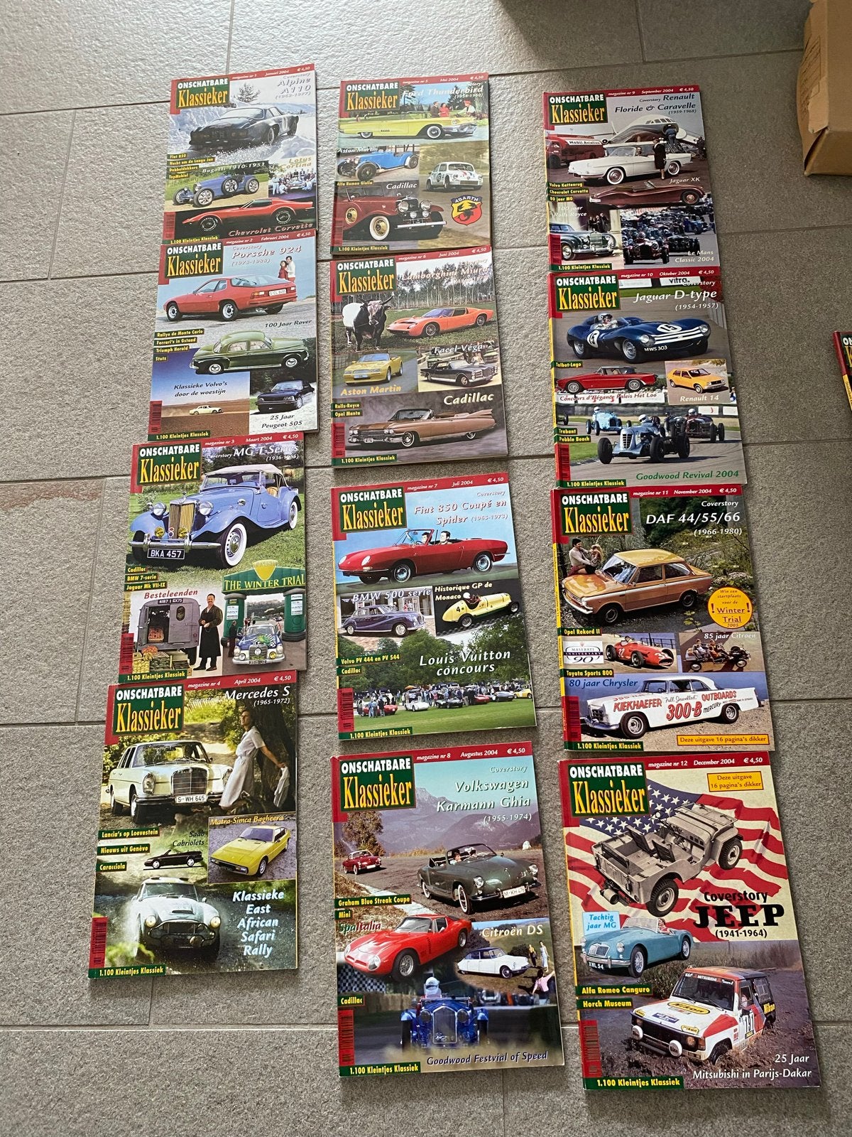 12x Onschatbare Klassieker magazines uit 2004, Boeken, Ophalen of Verzenden, Gelezen