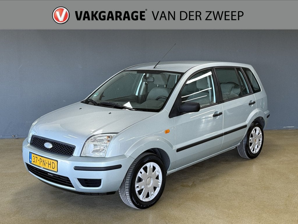 Ford Fusion 1.4-16V Style | Nieuwe APK (bj 2004), Voorwielaandrijving, 15 km/l, 82 pk, Origineel Nederlands