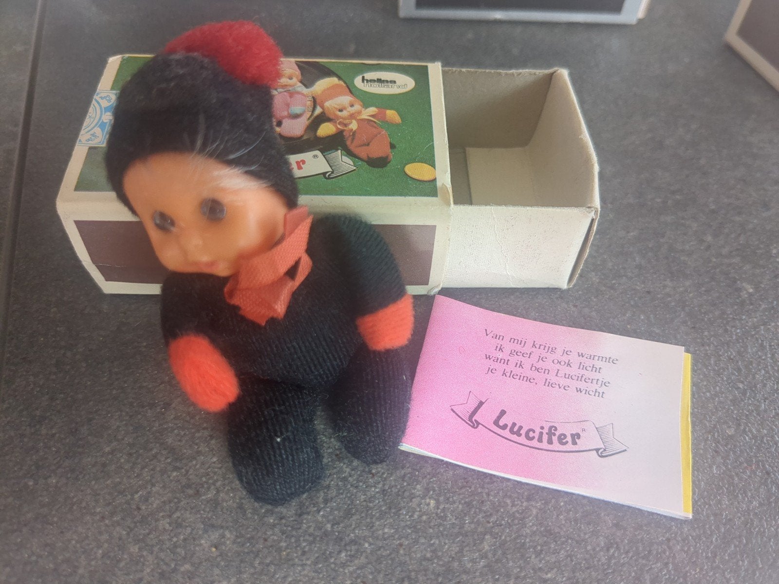 Vintage Lucifer popje in luciferdoosje - Helan, Verzamelen, Poppetjes en Figuurtjes, Ophalen of Verzenden, Zo goed als nieuw