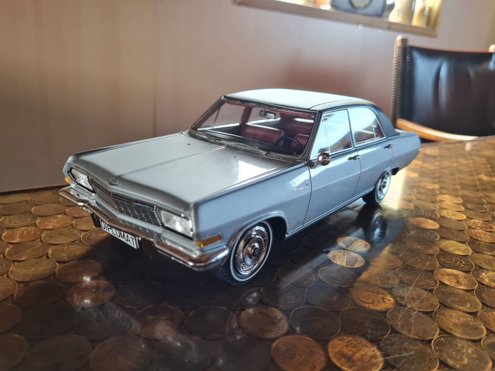 1:18 Opel Diplomat A V8 uit 1964 BoS Models 300 stuks!!, Hobby en Vrije tijd, Modelauto's | 1:18, Ophalen of Verzenden, Nieuw