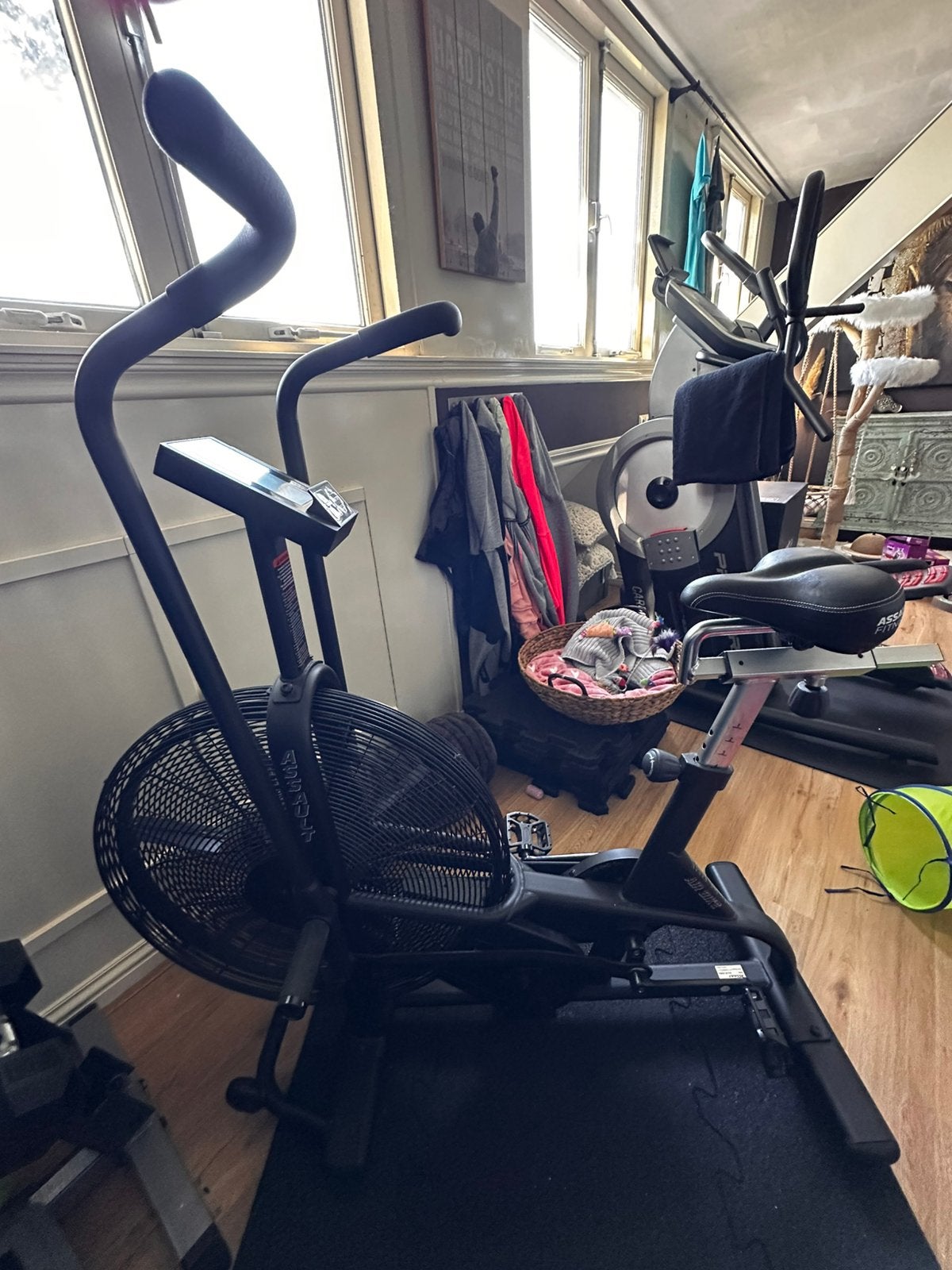 Assault AirBike - nieuwstaat, Sport en Fitness, Fitnessapparatuur, Ophalen, Armen, Zo goed als nieuw, Airbike