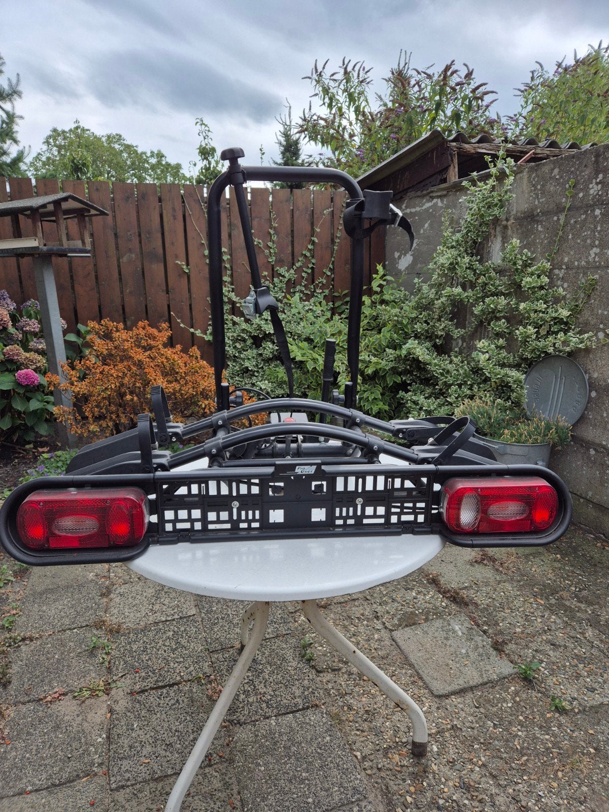 Pro User Jade Fietsenrek voor elektrische fietsen, Ophalen of Verzenden, Zo goed als nieuw, 2 fietsen, Trekhaakdrager