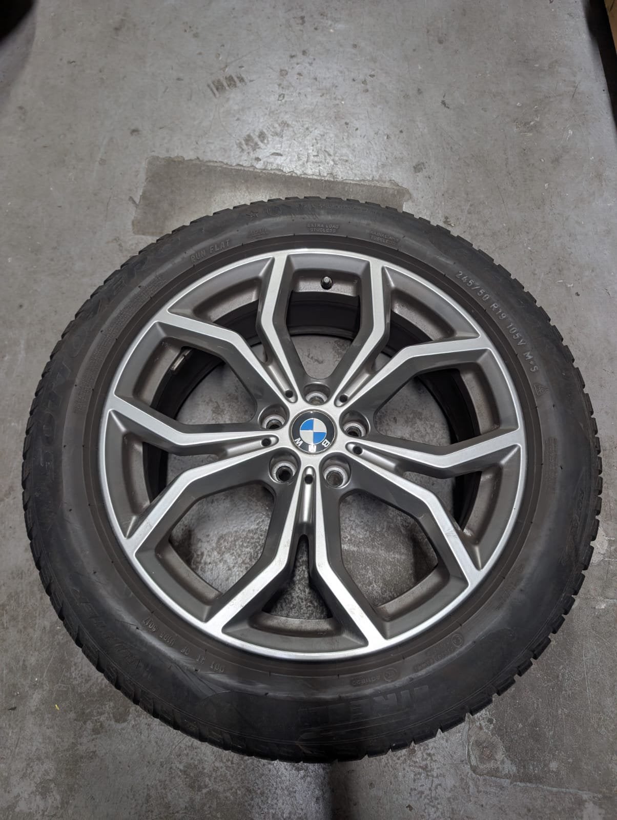 Bmw x3 g01 winterbanden + velg 19inch 245/50/r19 105v m+s, Banden en Velgen, Winterbanden, Personenwagen, Ophalen