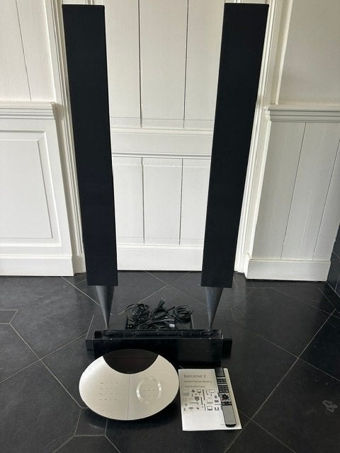 Bang & Olufsen BeoCenter 2 met 2x BeoLab 8000 speakers, Ophalen, Gebruikt, Tuner of Radio, Losse componenten