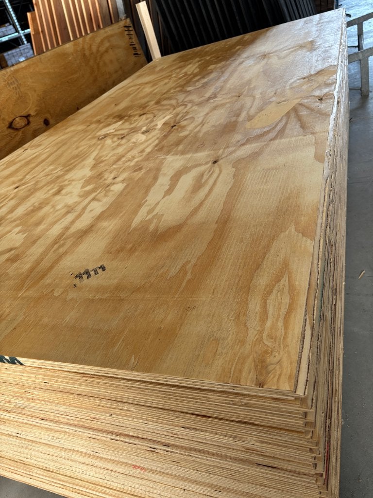 Underlayment 18 mm 1220x2440 Elliotti Pine, Doe-het-zelf en Verbouw, Ophalen, Nieuw, Hout, Minder dan 20 mm