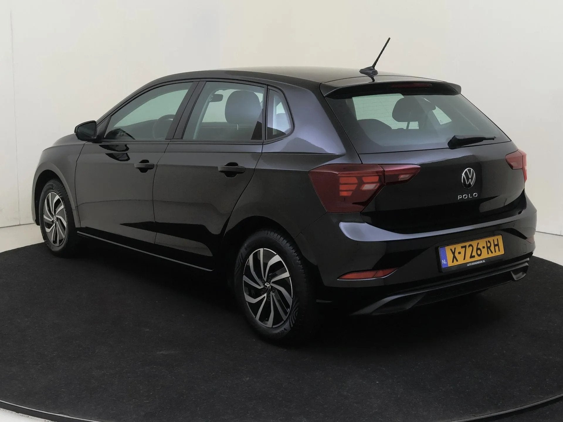 Volkswagen Polo 1.0 TSI Life Business (bj 2024), Gebruikt, Bedrijf, Handgeschakeld, 1000 kg