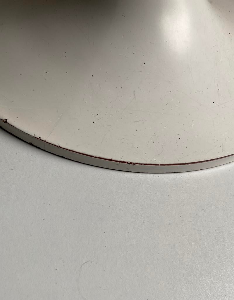 Space Age bijzettafel met tulp-voet , Tamburin Sweden, Ophalen of Verzenden, Huis en Inrichting