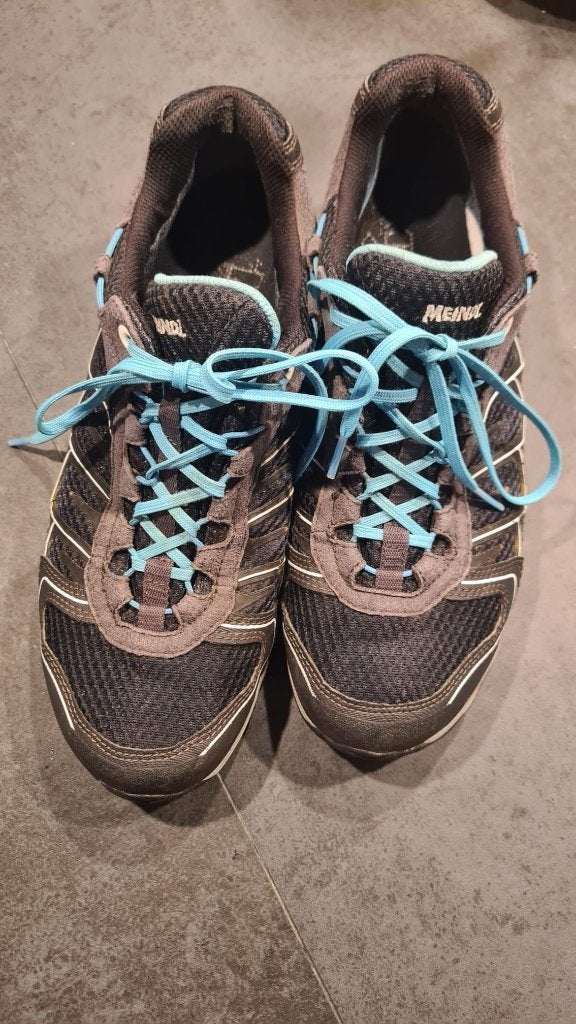 meindl lage wandelschoen maat 39, Ophalen of Verzenden, Zo goed als nieuw, Schoenen