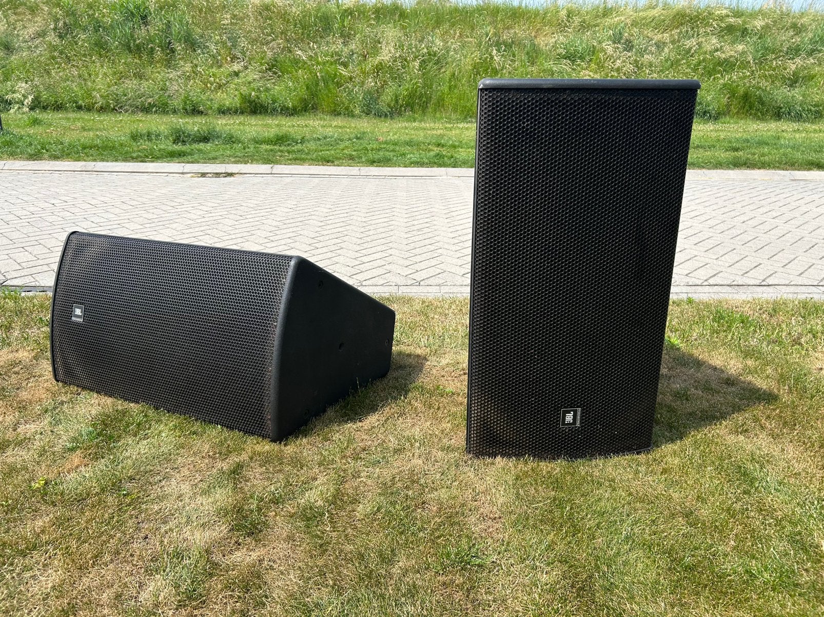 JBL AM4215/95 Professional Speakers (Set van 2), Audio, Tv en Foto, Luidsprekers, Ophalen, Gebruikt, Overige typen, Inclusief muurbeugels
