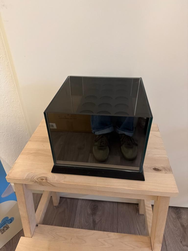 Kubus waxinelichthouder glas/kunststof voor 9 kaarsjes, Huis en Inrichting, Kunststof, Zwart, Ophalen of Verzenden, Zo goed als nieuw
