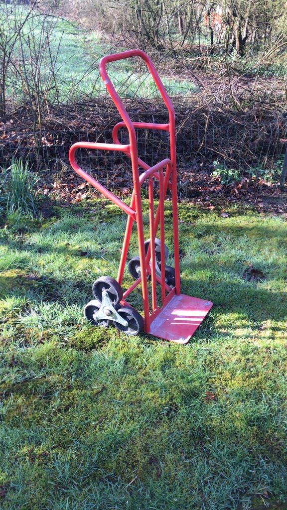 Steekwagen met trapfunctie - Handig voor verhuizingen, Doe-het-zelf en Verbouw, Ophalen, Gebruikt, Steekwagen