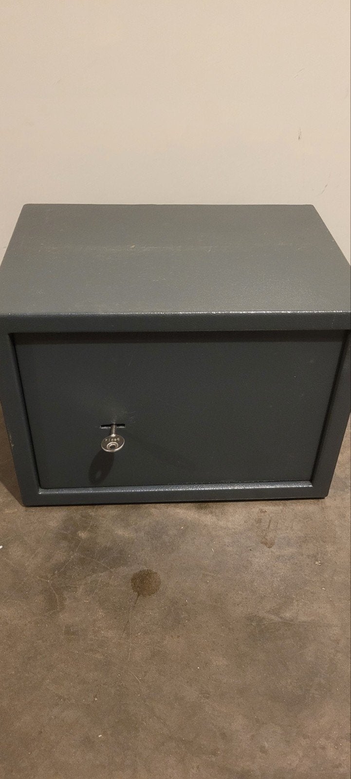 Kluis met sleutel 25x35x25, Huis en Inrichting, Brandblussers en Brandkasten, Ophalen of Verzenden