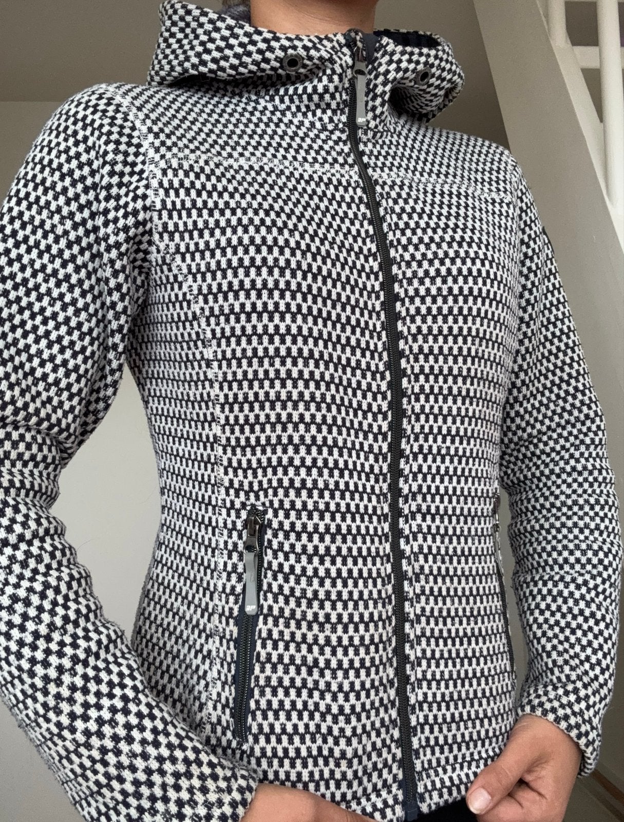 Wit- donkerblauw geblokt vestje van Icepeak, Kleding | Dames, Ophalen of Verzenden, Zo goed als nieuw, Maat 36 (S), Meerkleurig