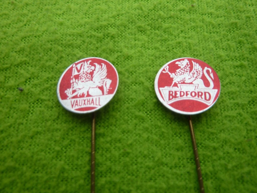 Vauxhall en Bedford Speldjes - Vintage Auto Merken Pins, Verzamelen, Ophalen of Verzenden, Gebruikt, Merk, Speldje of Pin