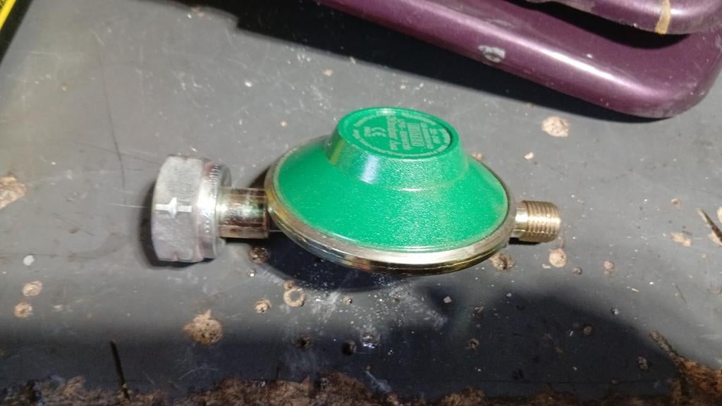 2 Nieuwe gasdrukregelaars voor gasflessen, Ophalen of Verzenden, Nieuw