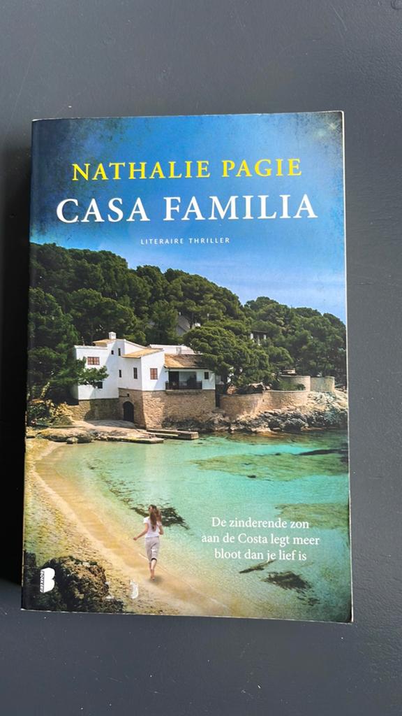 Nathalie Pagie - Casa Familia, Ophalen of Verzenden, Zo goed als nieuw, Nathalie Pagie
