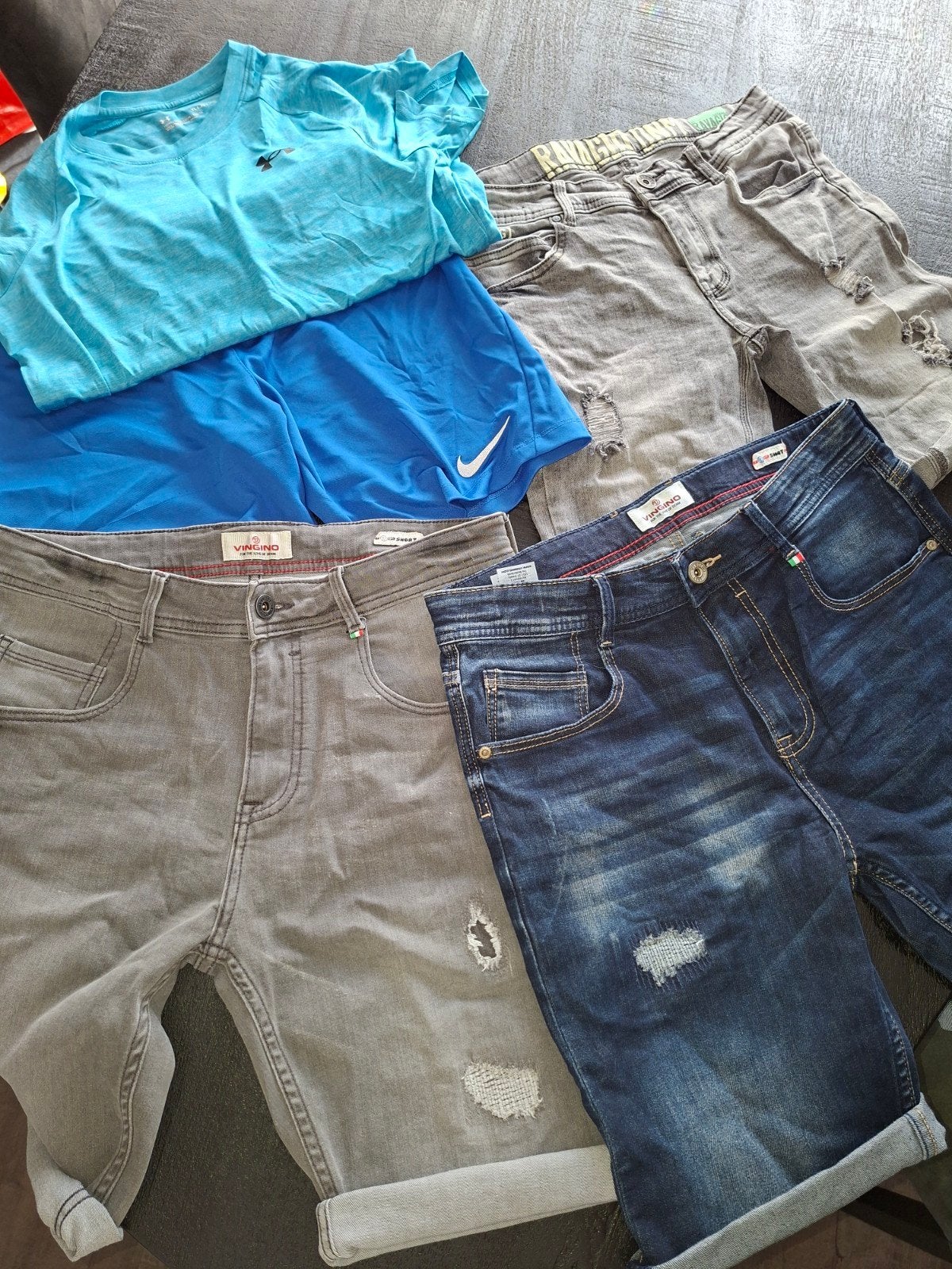 Jongenskleding pakket: shorts vingino en shirts maat 164/176, Ophalen, Gebruikt, Jongen, Setje