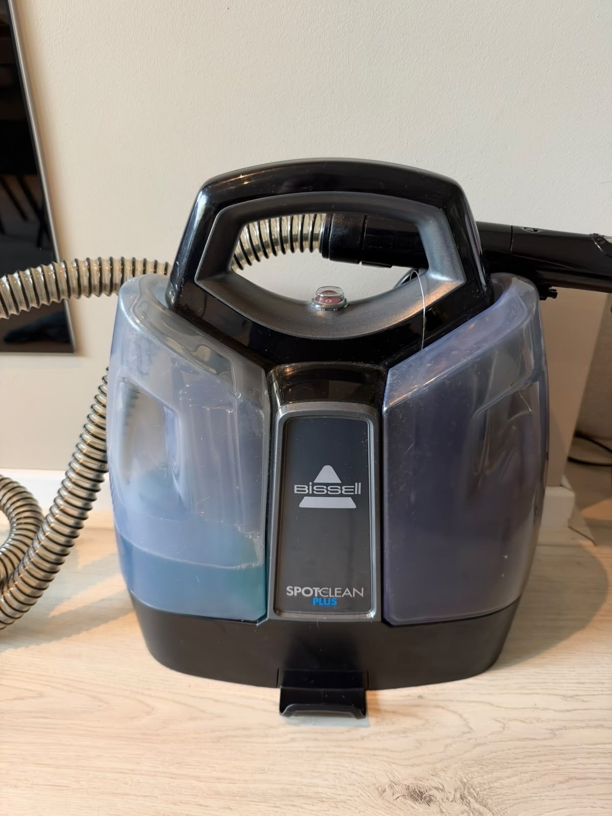 Bissell SpotClean Plus Stoomreiniger - Zo goed als nieuw, Ophalen of Verzenden, Zo goed als nieuw, Stoomreiniger