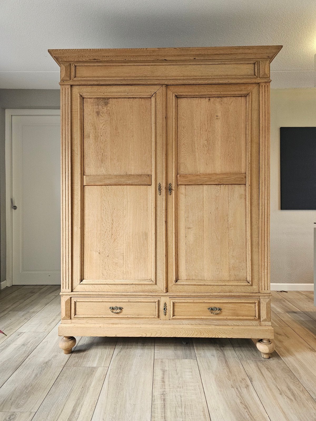 Antieke landelijke kledingkast  houten kast, Gebruikt, 200 cm of meer, 150 tot 200 cm, Met lade(s)