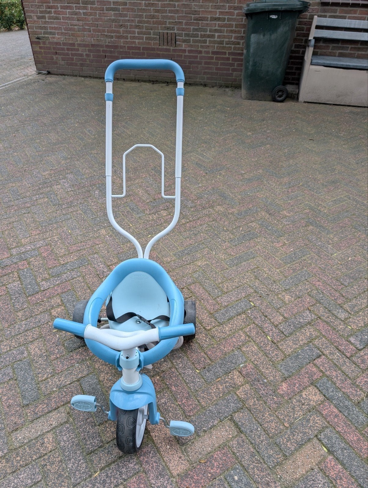 Kinderfietsje/driewieler met duwstang - Zo goed als nieuw, Ophalen, Zo goed als nieuw, Onbekend, Duwstang