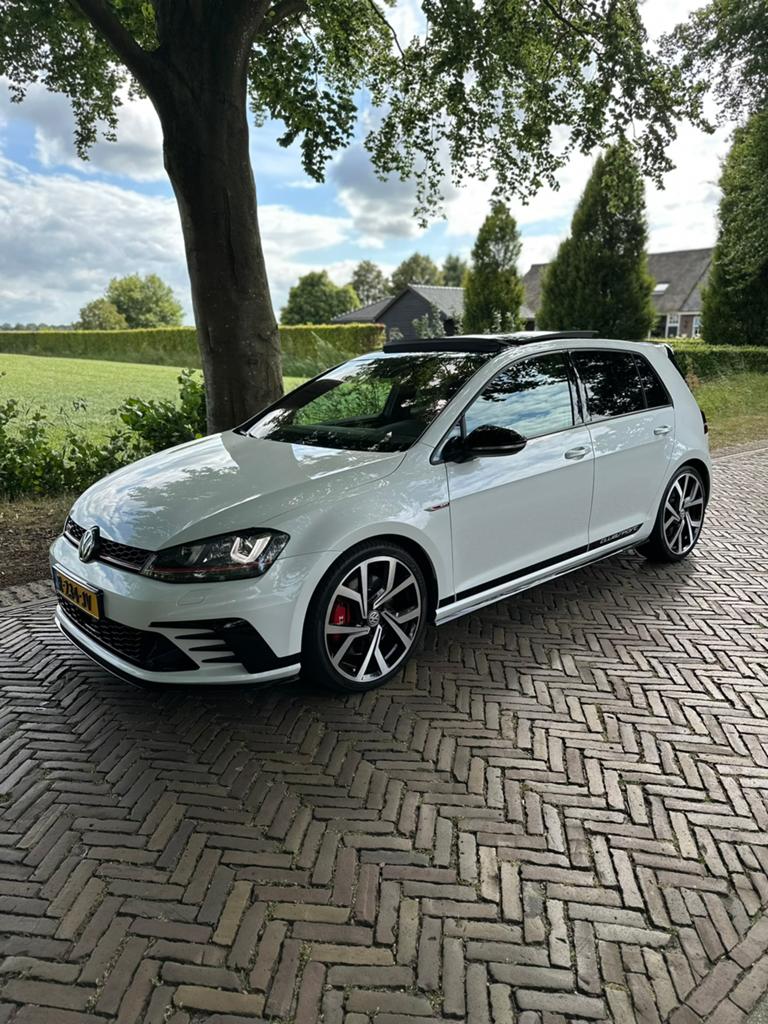 Volkswagen Golf GTI Clubsport / Pano, 4 cilinders, Wit, 14 km/l, 1600 kg