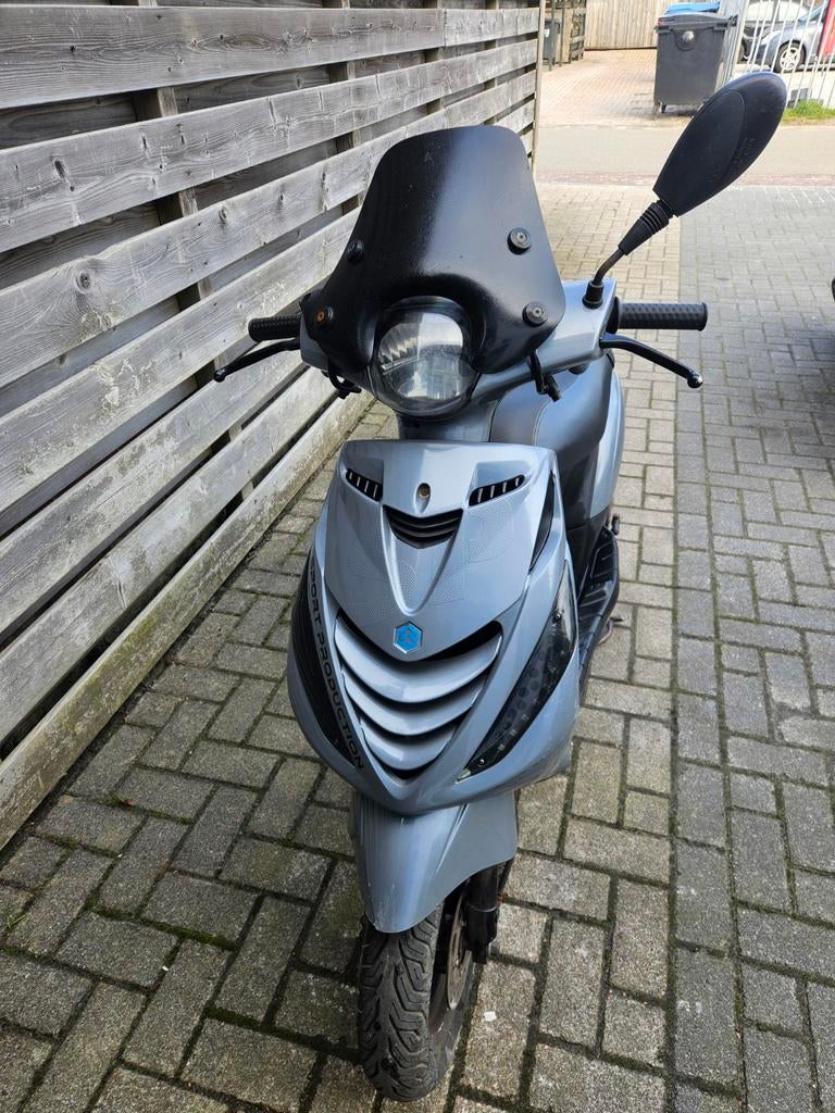 Piaggio Zip C 35 SP look met bromkenteken., Fietsen en Brommers, Ophalen, Gebruikt, Maximaal 45 km/u, Zip