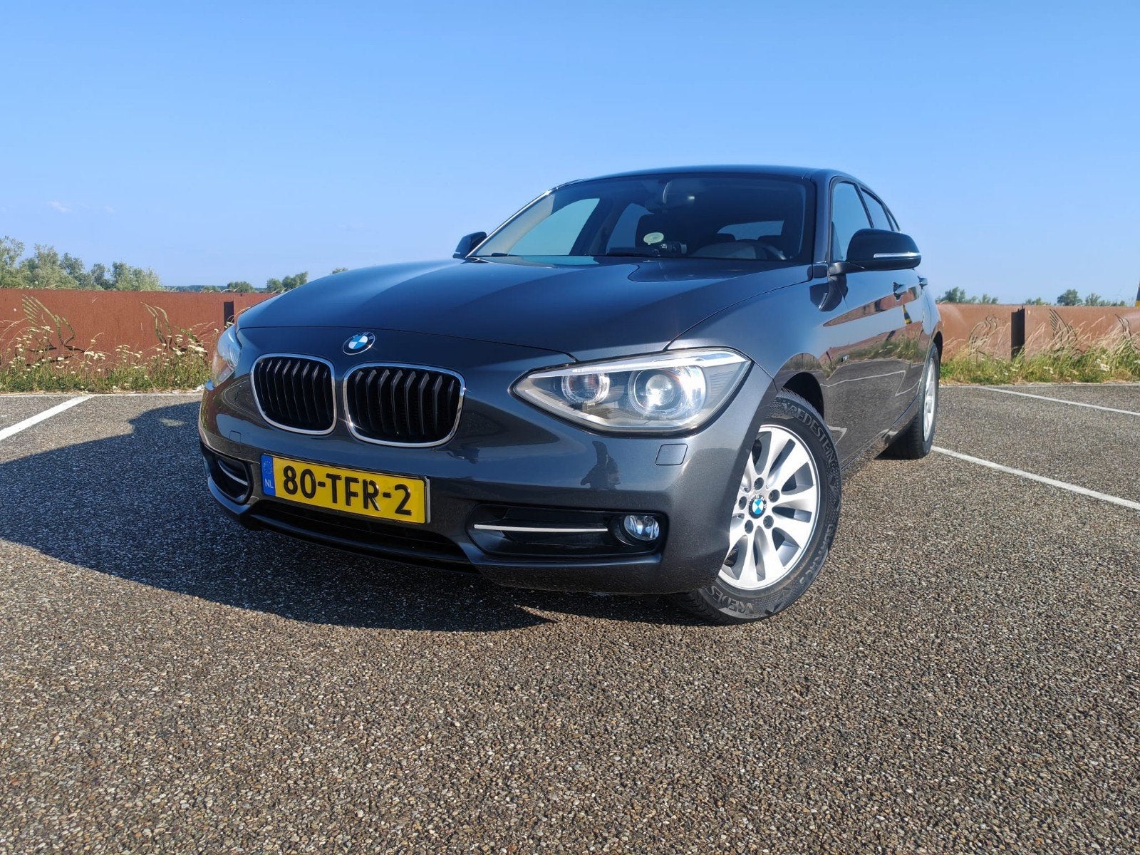 BMW 116i F20 automaat 2012 5dr, Automaat, Dealer onderhouden, Zilver of Grijs, Te koop