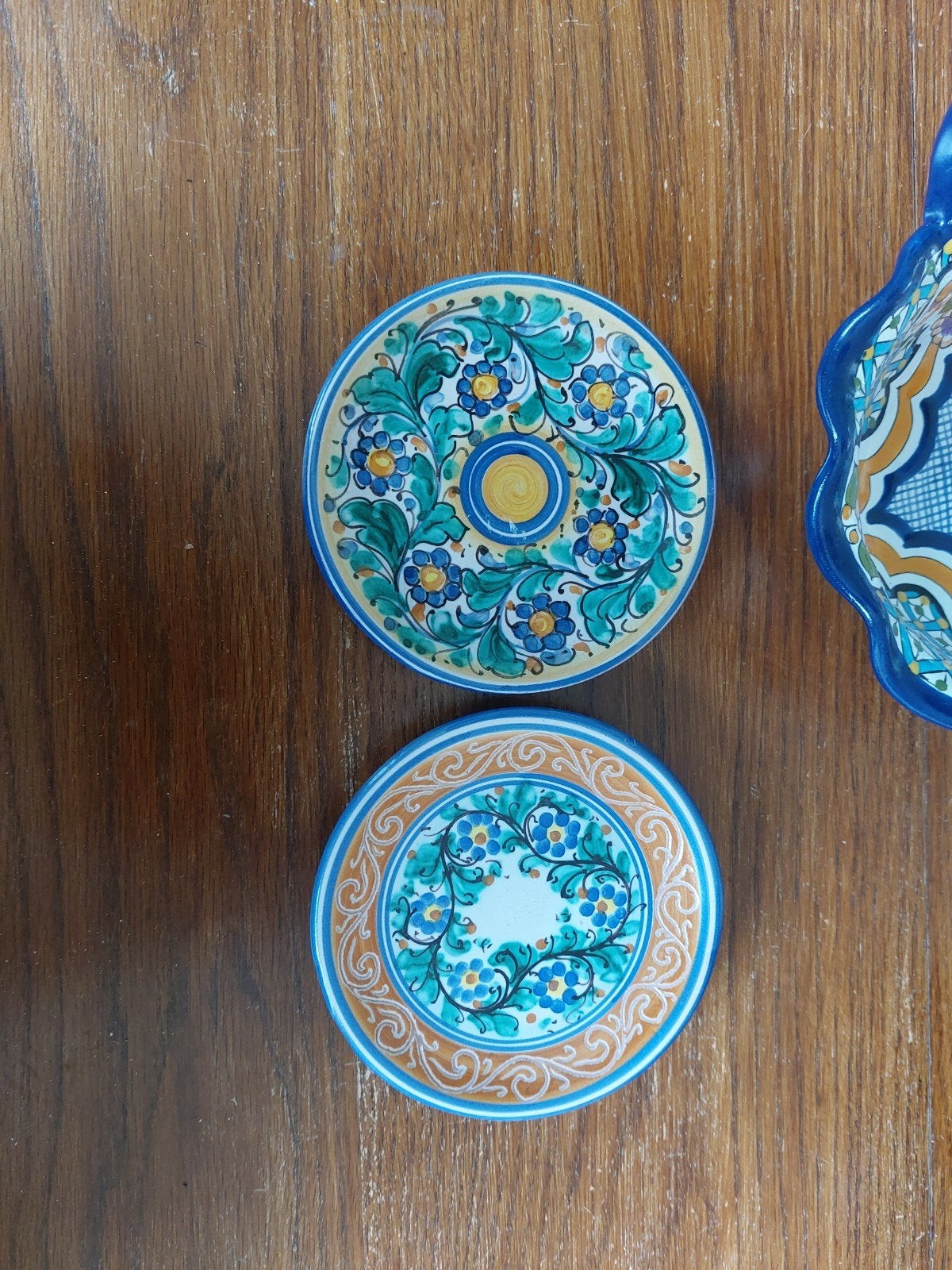 2 prachtig handbeschilderde Siciliaans bordjes (Majolica), Antiek en Kunst, Ophalen of Verzenden