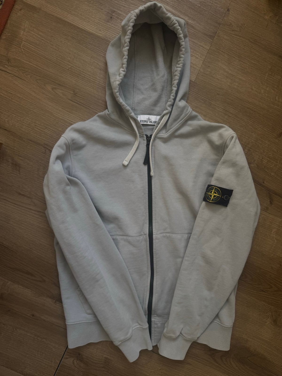 Stone Island Zip Hoodie - Maat M - Grijs - Zeer Goede Staat, Ophalen of Verzenden, Zo goed als nieuw