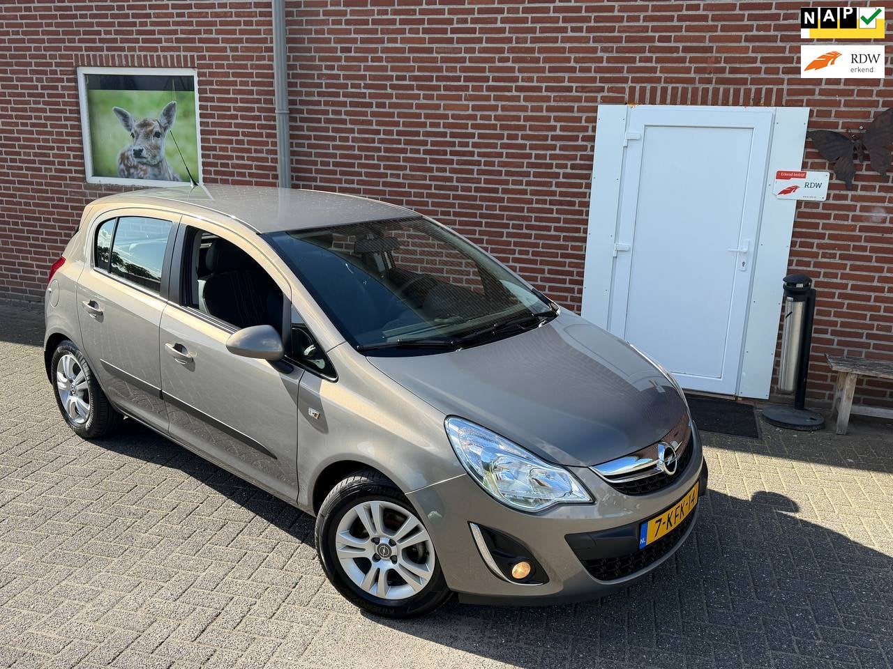 Opel Corsa 1.4-16V Anniversary Edition NIeuwstaat , Airco, C, Voorwielaandrijving, Gebruikt, 4 cilinders, Leder en Stof