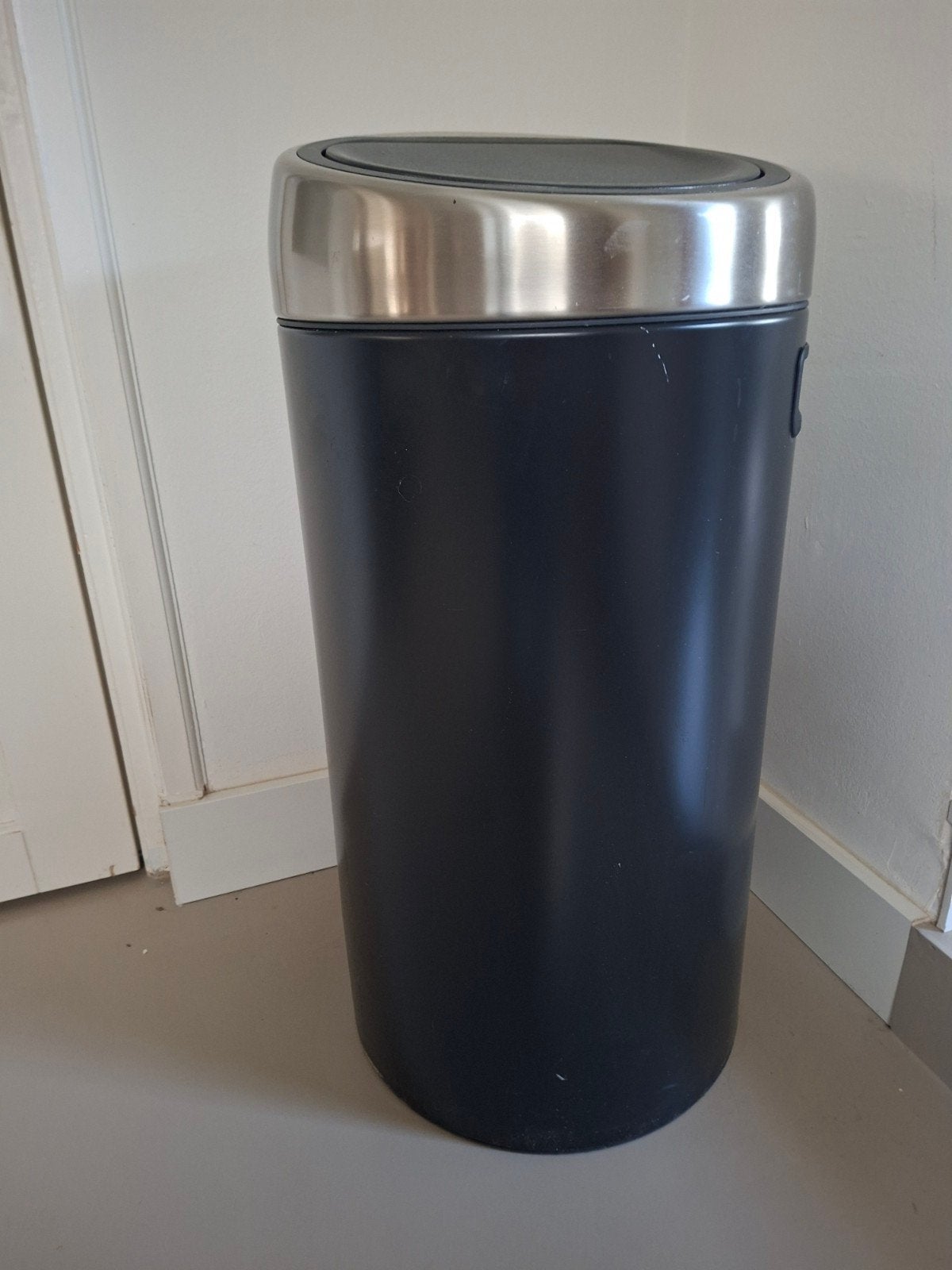 Brabantia Bo Touch Bin 2x30L - totaal 60L Afvalscheiding, Ophalen, Kunststof, Gebruikt, 40 liter of meer