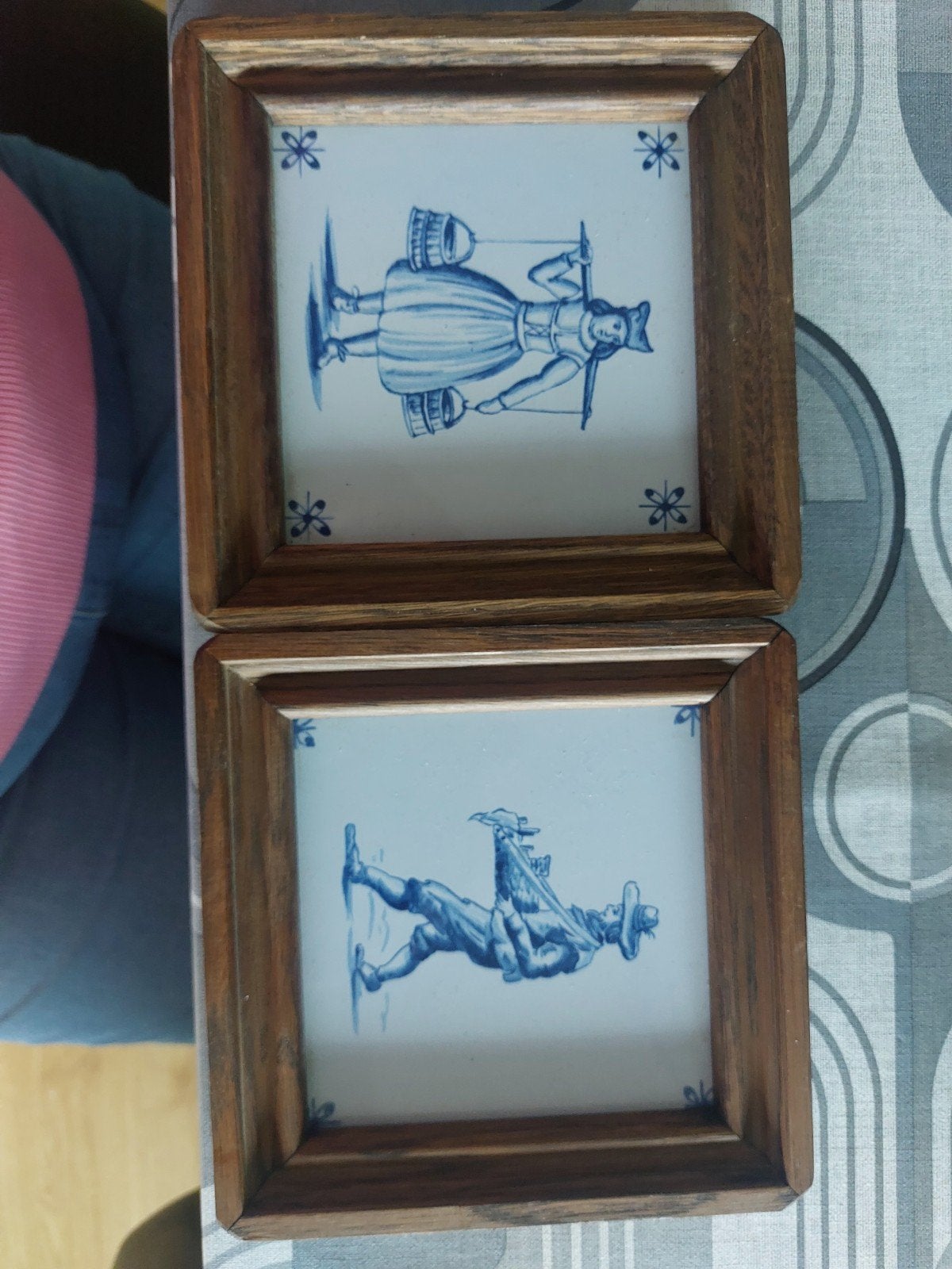 Delfts blauwe tegeltjes in houten lijst (set van 2), Antiek en Kunst, Ophalen of Verzenden