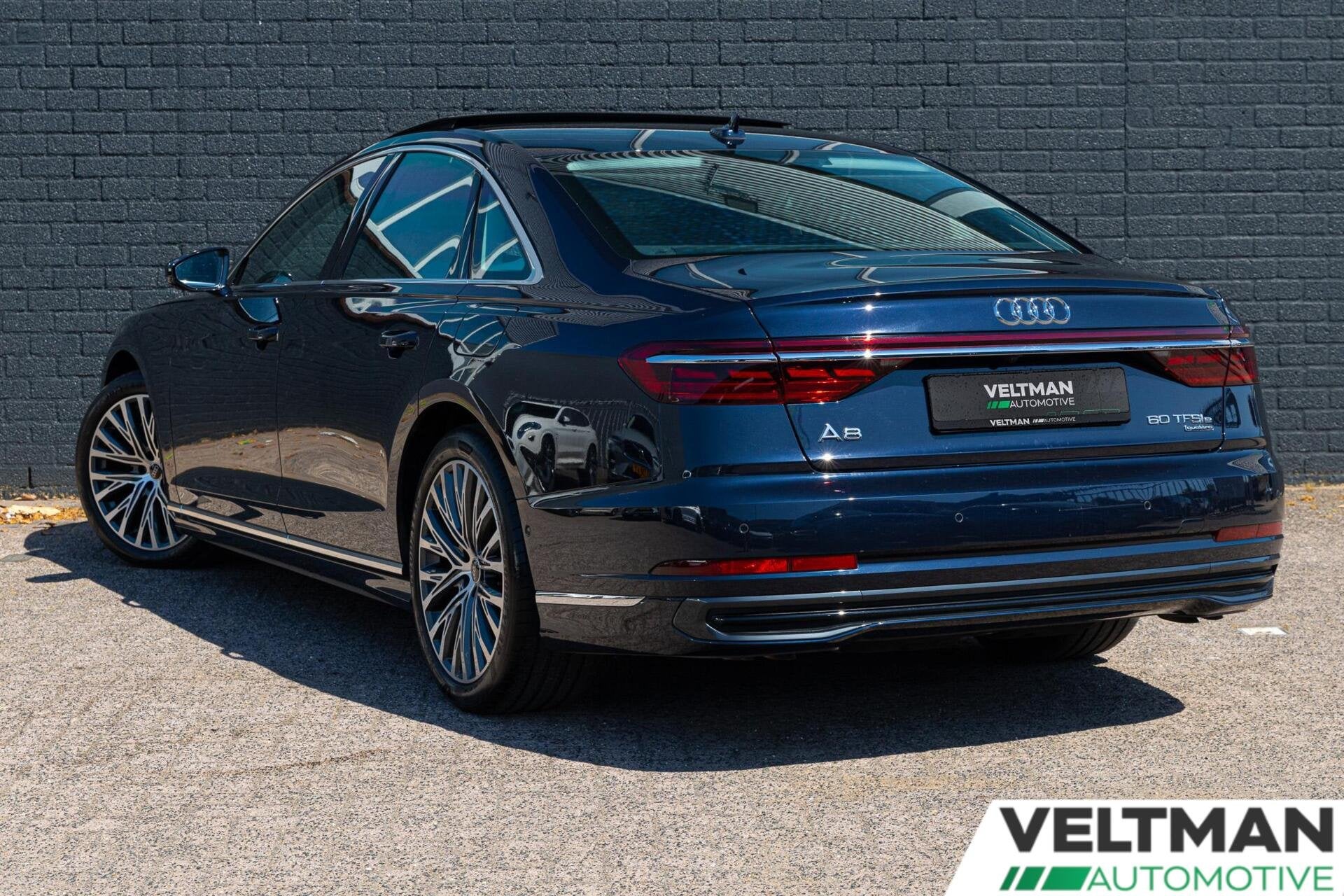 Audi A8 60 TFSI e quattro PANO MASSAGE HEAD UP B&O MATRIX, Auto's, Audi, Automaat, Gebruikt, 2995 cc, 462 pk